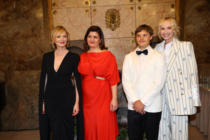 Slavnostní premiéra filmu Karavan.