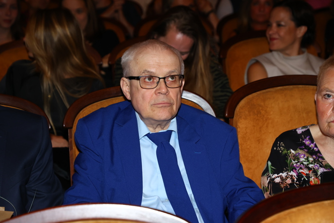 Vladimír Špidla na premiéře filmu Karavan.
