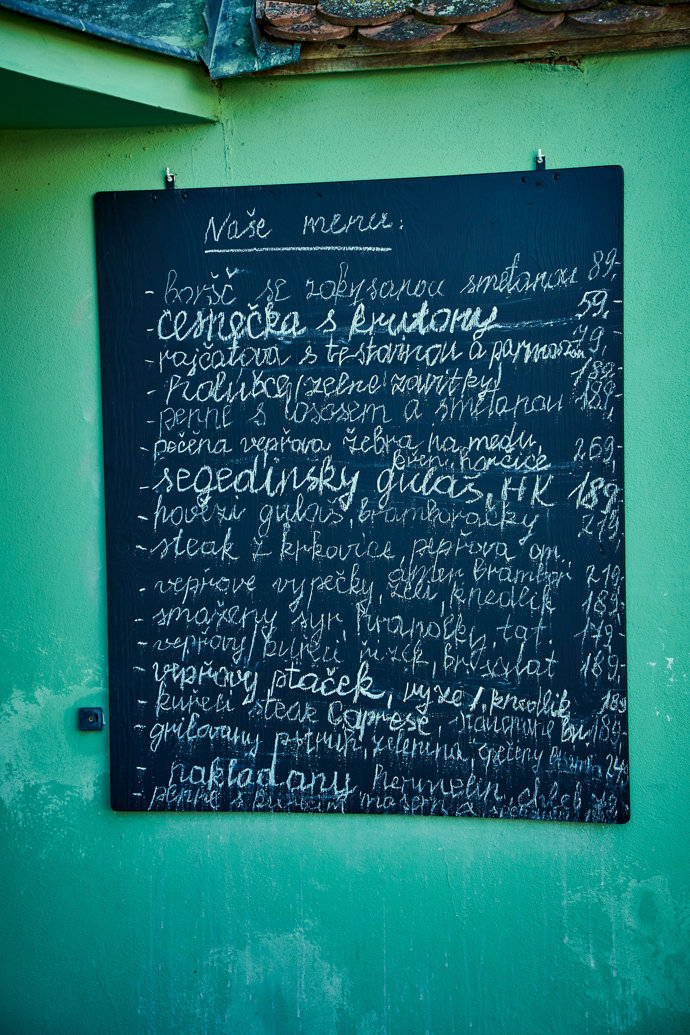 Starosuchdolská restaurace potěší všechny, kdo mají rádi českou kuchyni.
