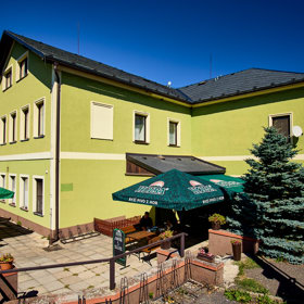 Zahrádku majitel nechal o trochu zvětšit. 