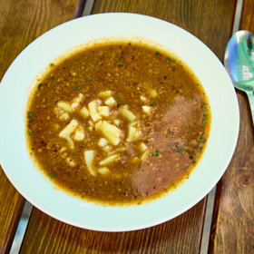 Polévky tu umí opravdu poctivé.