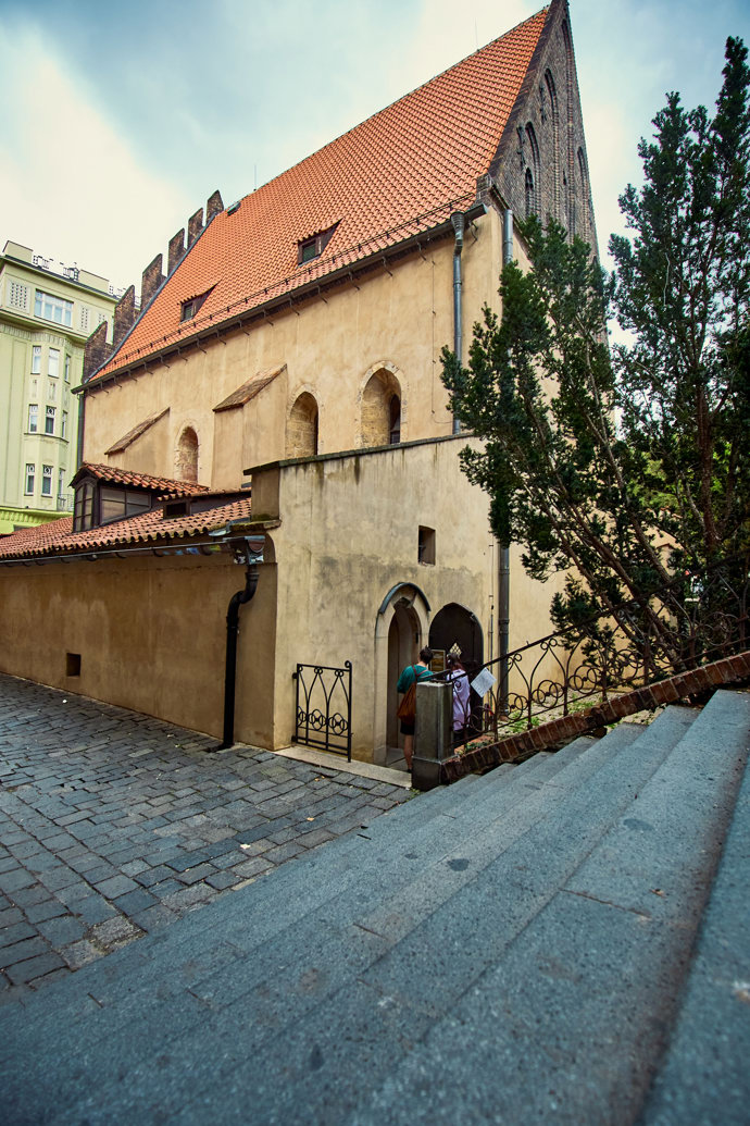 Staronová synagoga je jednou z ústřední lokací v nové knize Dana Browna.