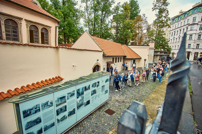 Vchod do starého židovského hřbitova.