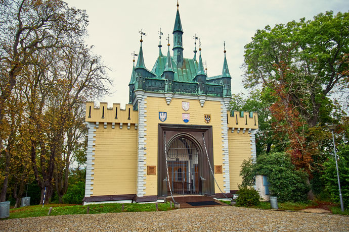 Zrcadlové bludiště na Petříně.