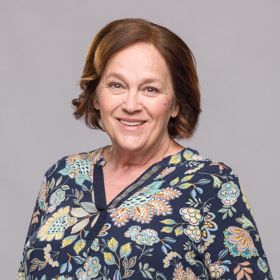 V seriálu Ulice hraje Marii Vránovou.