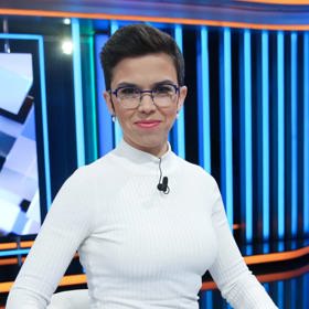 Poslankyně za Piráty, Olga Richterová, ráda nosí roláky, snad aby se příliš neodhalovala. 