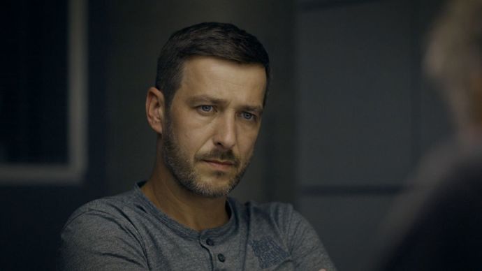 Jako kapitán Čermák byl Jan Zadražil v seriálu Specialisté nakonec zavražděn. 