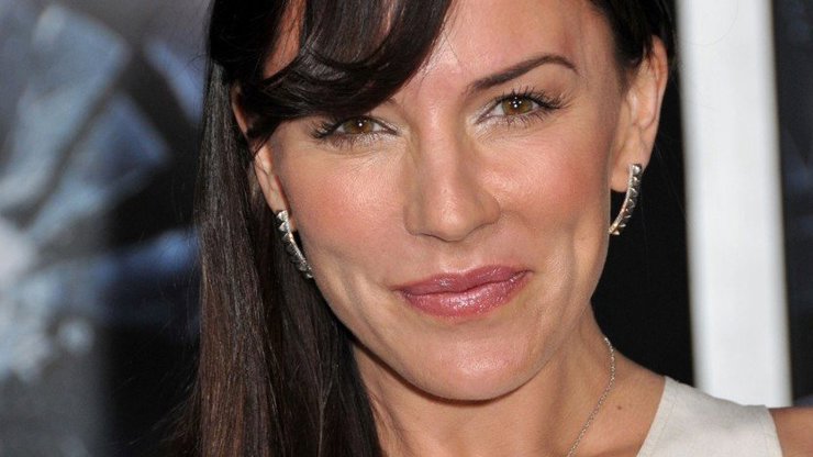 Krista Allen slaví narozeniny: I ve 49 letech by mohla obléct sexy plavky z Pobřežní hlídky