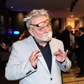 Herec Václav Upír Krejčí se narodil 13. října 1955 v Rakovníku.