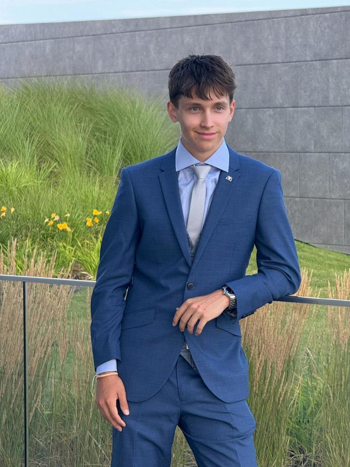 Kristian míří do zahraničí. 