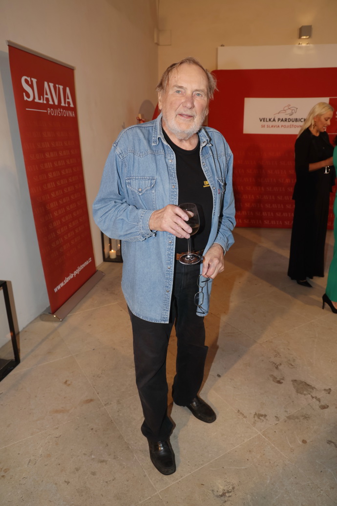 Jiří Štěpnička na módní přehlídce Beaty Rajské.