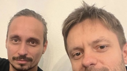 FOTO: Jiří Mádl sdílel fotky se svým bratrem, který kandiduje za STAN.