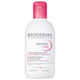 Čistící a zklidňující mléko na citlivou pleť, Bioderma, 444 Kč