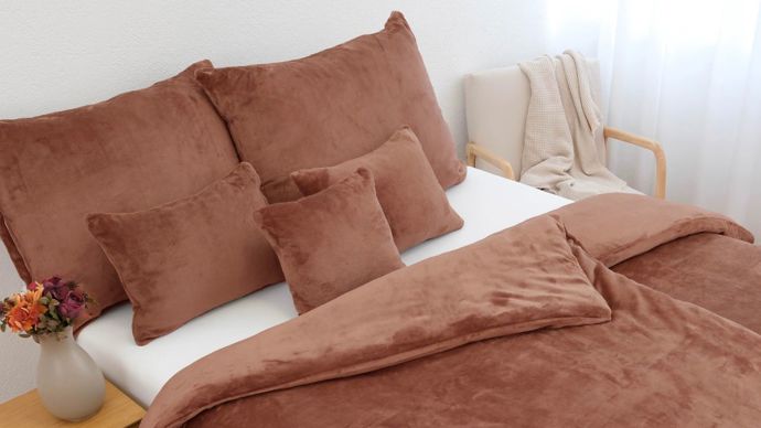 Povlečení mikroplyš Exclusive – Laura mocha mousse od MK Lůžkoviny. Cena se slevou: 599 Kč (Běžná cena: 749 Kč) 