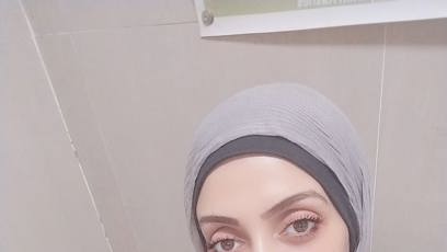 FOTO: Lina Batniji se v Gaze starala o těhotné ženy, nyní musí své rodné město opustit.