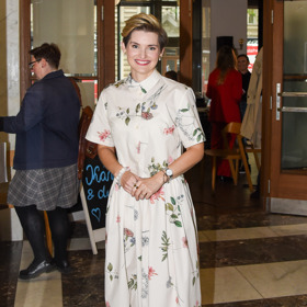 Na křtu své knihy pro děti celá zářila. 