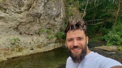 FOTO: Stanislav Yanevski je velký fešák.