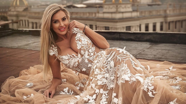 Denise Ayverdi byla nominovaná do soutěže Miss Woman 2025.
