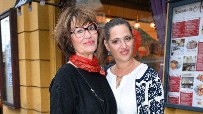 FOTO: Máma s dcerou.