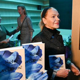 Dagmar Havlová na křtu knihy Světlany Witowské. 