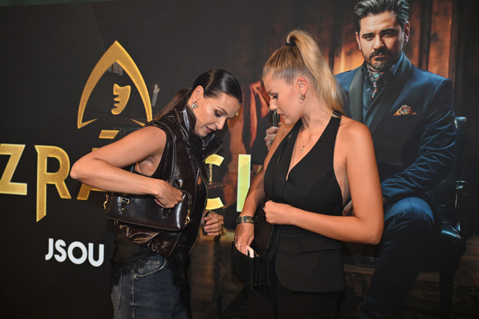 Iva Kubelková vzala na Zrádce svou půvabnou dceru Natálku.