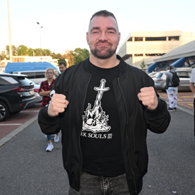 Karlos Benda dorazil na Clash 13.