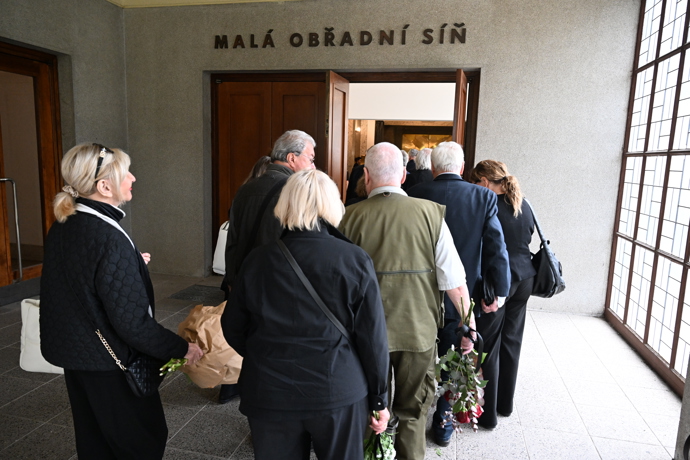 Pohřeb režiséra Petra Obdržálka.