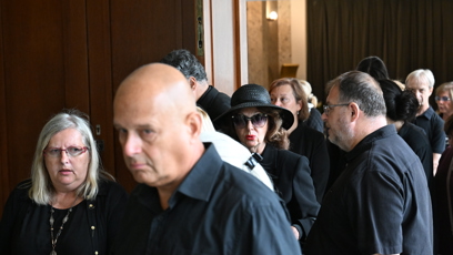 FOTO: Saskia Burešová dala poslední sbohem svému manželovi.