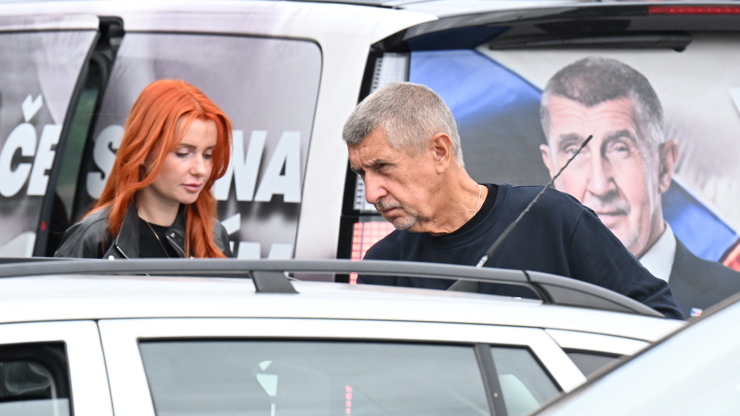 Andrej Babiš s Anetou Zicklerovou.