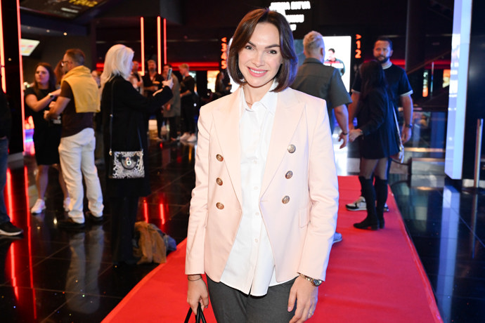 Kamila Nývltová na premiéře filmu Jedna bitva za druhou.