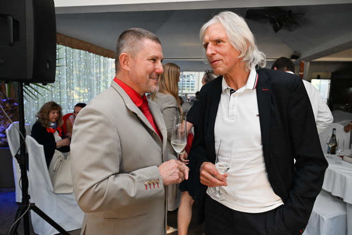 Ivan Hubač ve společnosti.