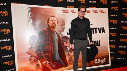 FOTO: Libor Šimůnek alias Bandita na premiéře filmu Jedna bitva za druhou.