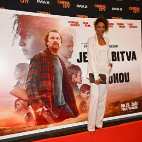 Lejla Abbasová vypadala chic.