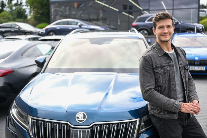 Jan Solfronk vypadal velmi spokojeně s výběrem nového auta.