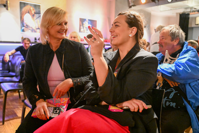 Poslankyně Barbora Urbanová a hejtmanka Petra Pecková.