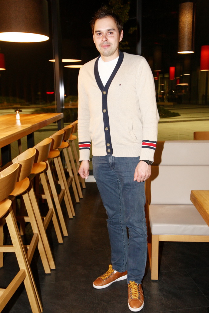 Málokdo ví, že Sajler v minulosti vařil pro nejzářivější hollywoodské hvězdy. 