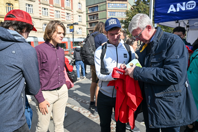 Karel Havlíček hojně diskutoval. 