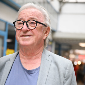 Jiří Lábus se ukázal na tiskové konferenci Studia Ypsilon. 