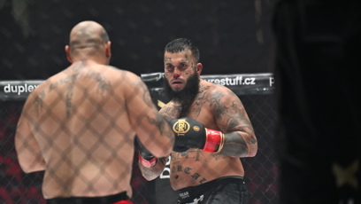 FOTO: Leo Beránek a Jaroslav Kotlár během zápasu na třináctém galavečeru organizace Clash.