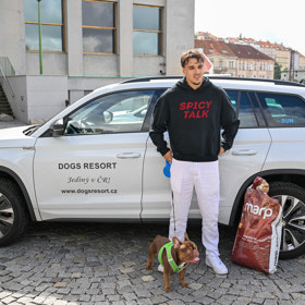 Honza Michálek dal psa do psího resortu.