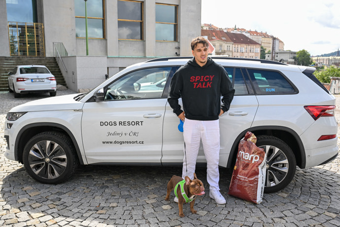 Honza Michálek dal psa do psího resortu.