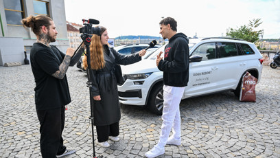 FOTO: Honza Michálek se o Bentleym a Love Islandu rozpovídal naší eXtra.cz redaktorce Elišce Opatrné.