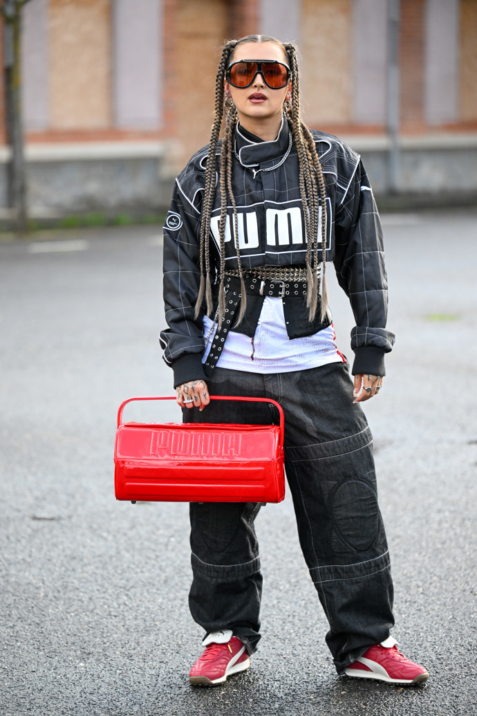 Sharlota má svůj osobitý styl.