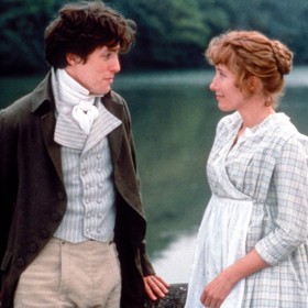 S Emmou Thompson si Hugh Grant zahrál mimo jiné ve filmu Rozum a cit. Prohlašuje o ní, že s věkem je šílenější a šílenější.