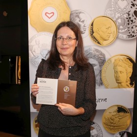 Dcera Vladimíra Menšíka Martina Menšíková.