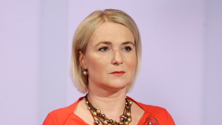 Jana Černochová schytává bídu za své módní kreace. Kritikům poslala ostrý vzkaz