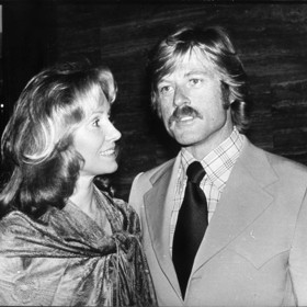 Robert Redford si s první manželkou Lolou (na snímku) pořídil celkem čtyři děti, do dospělosti ale vychoval jen tři. Prvorozený syn Scott podlehl ve dvou měsících syndromu náhlého úmrtí kojenců.