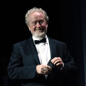 Režisér Ridley Scott.