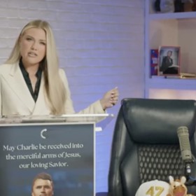 Manželka zavražděného amerického aktivisty Charlieho Kirka Erika učinila své první veřejné prohlášení po jeho smrti.