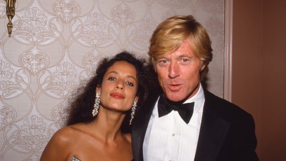 FOTO: Robert Redford s partnerkou Soniou Braga.